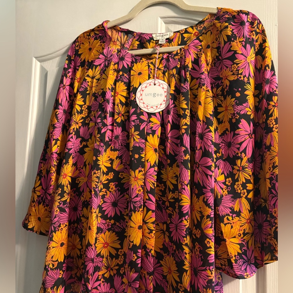 NWT Umgee brand size large top